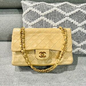 Chanel 1991 Classic Timeless Double Flap Beige Quilted Lambskin 24k Gold Bag